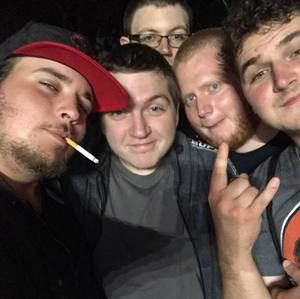 Meet your Posher, Lloyd